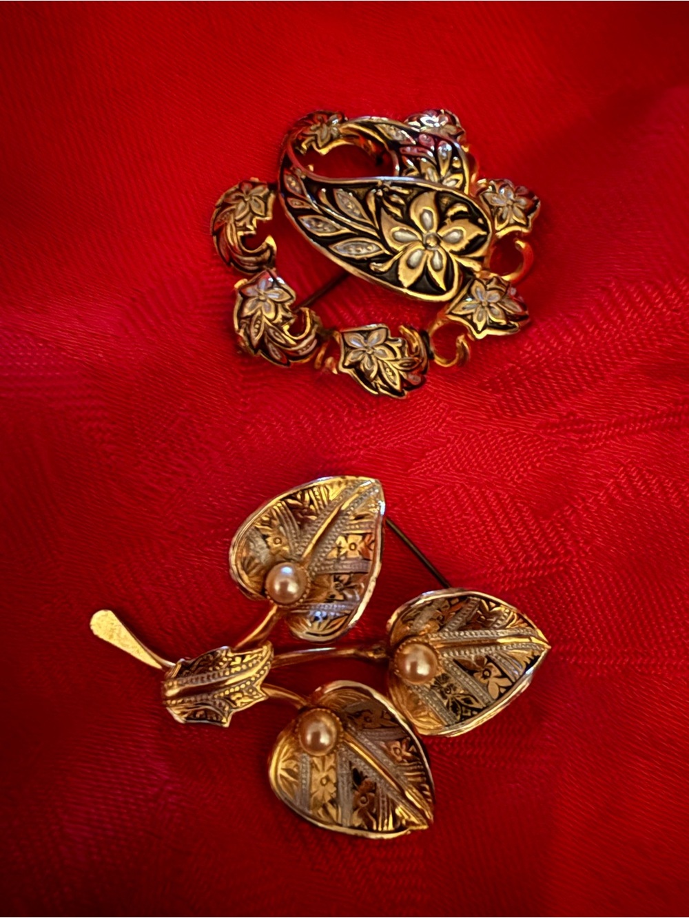 Gold Floral Leaf Brooch Set with Pearl Accents - Women's Jewelry